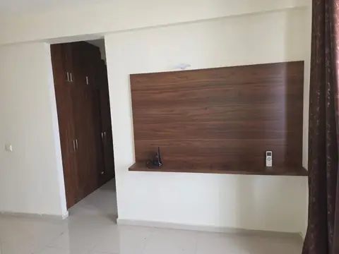 Fully Furnished 4+1 BHK Apartment for Rent — photo 4