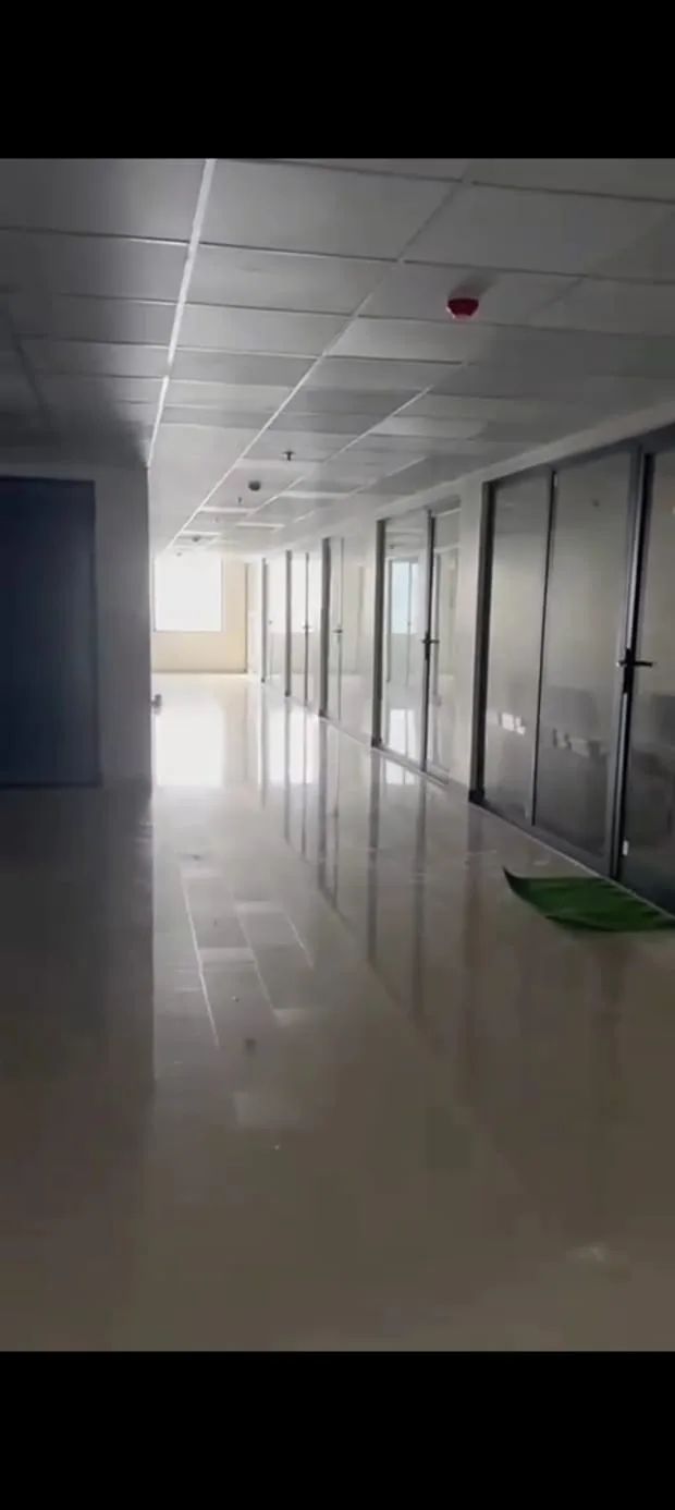 Fully Furnished Commercial Space for Rent — photo 1